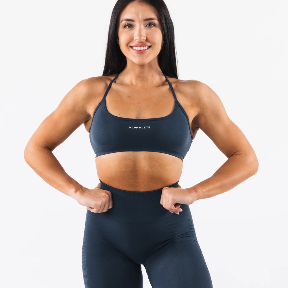 Alphalete Amplify Cross Bra (Trusted Blue)